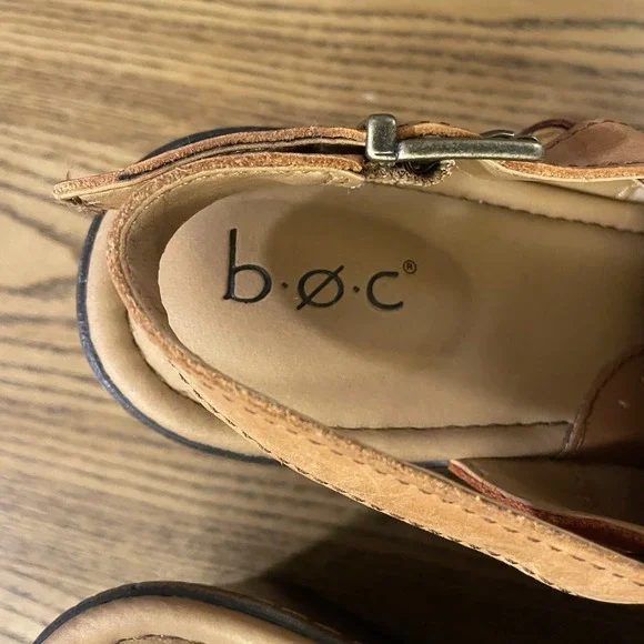 Boconi Red Suede Mules with Brown Wedge - Picture 11 of 12